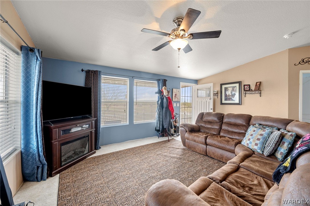 4795 Elfrida Road Golden Valley, AZ 86413 - Photo 14 of 44