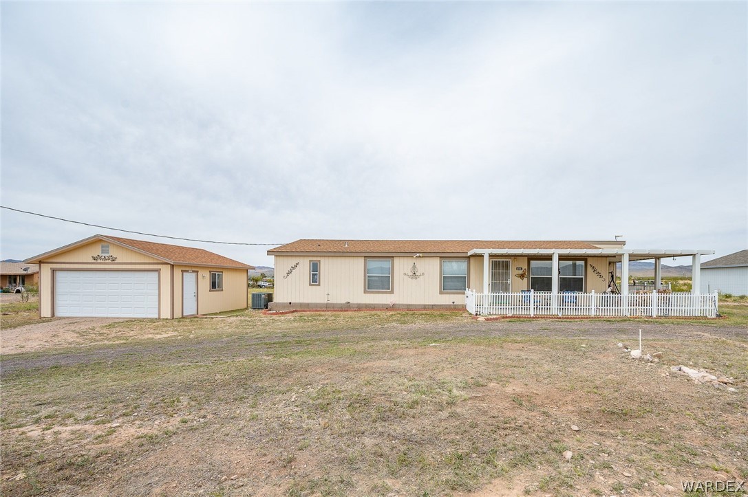 4795 Elfrida Road Golden Valley, AZ 86413 - Photo 2 of 44