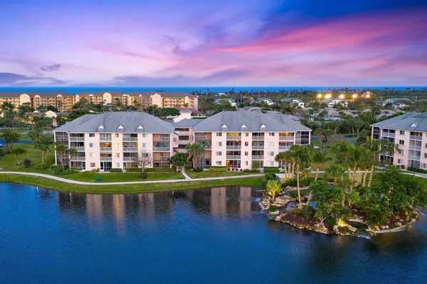 $2,400 | 353 Highway 1, Unit B309, Jupiter, FL 33477