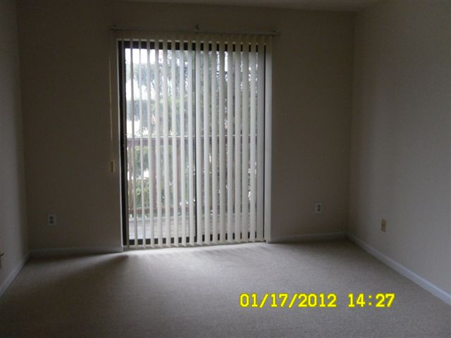 57211 Silver Maple Washington, MI 48094 - Photo 7 of 8 31087276-6.JPG