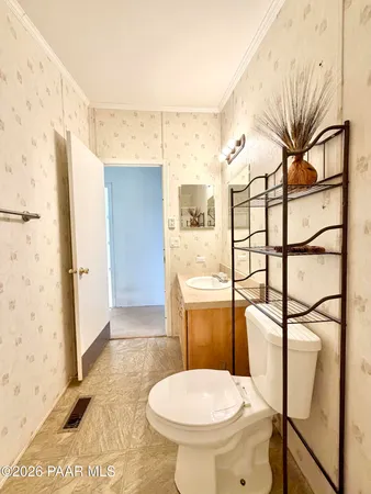 a view of bathroom with utility room