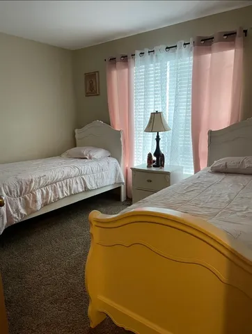 $2,300 | 316 Tall Grass Drive, Harvard, IL 60033