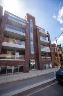 $625,000 | 2707 West Belmont Avenue, Unit 3E, Chicago, IL 60618