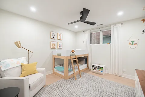 $625,000 | 2707 West Belmont Avenue, Unit 3E, Chicago, IL 60618