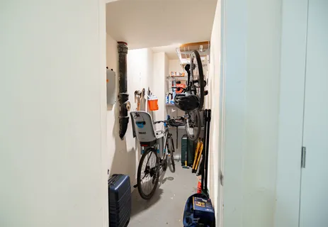 $625,000 | 2707 West Belmont Avenue, Unit 3E, Chicago, IL 60618