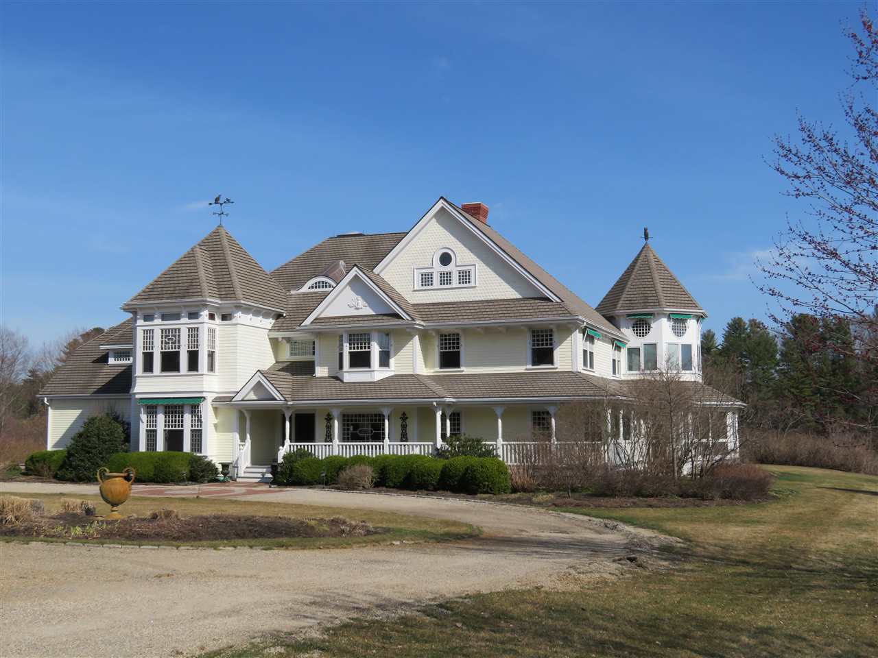 5 Newfields Road Exeter, NH 03833 - Photo 2 of 40