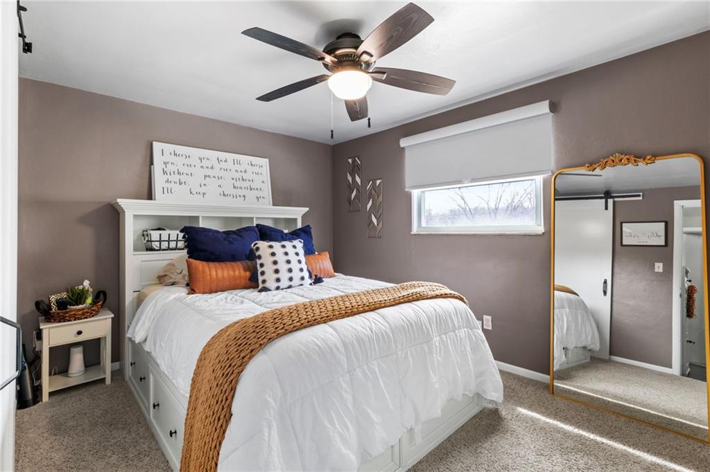 1075 Fiddleback Drive McKees Rocks, PA 15136 - Photo 16 of 34 a bedroom with bed and a window