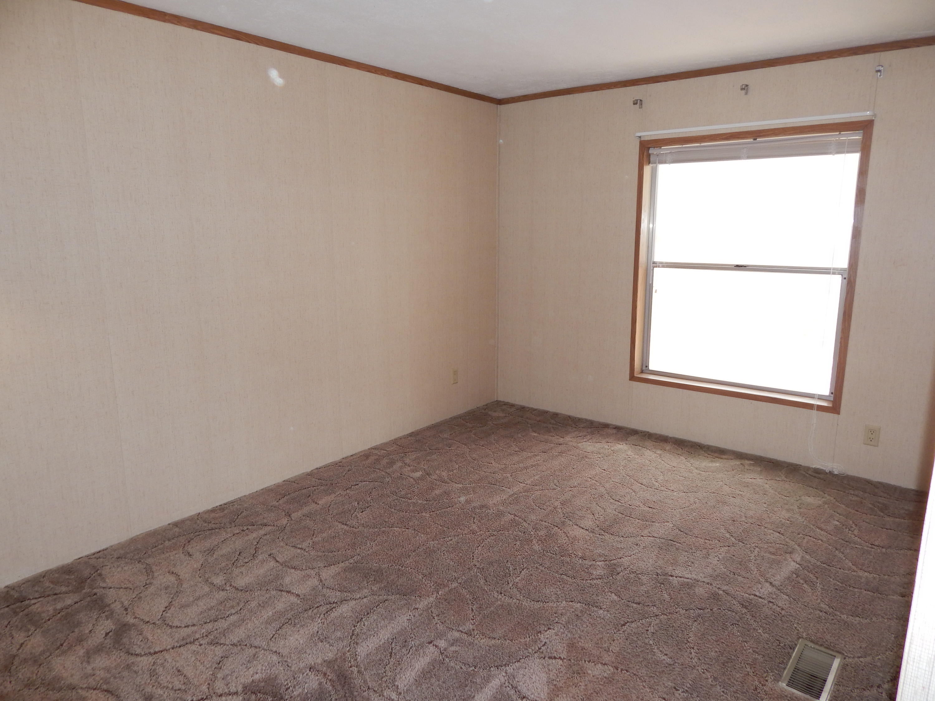 255 Colver Road, Unit 98 Talent, OR 97540 - Photo 20 of 26 Rt bedroom looks out to yard