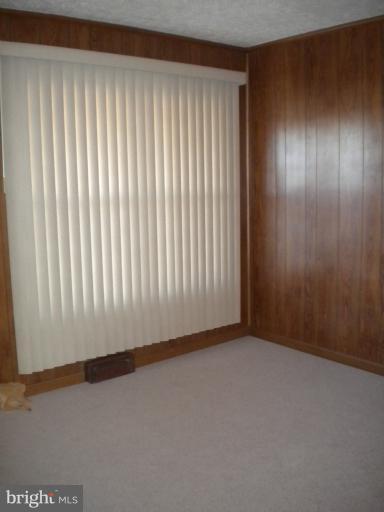 8028 Wallace Road Dundalk, MD 21222 - Photo 1 of 29 Living Room