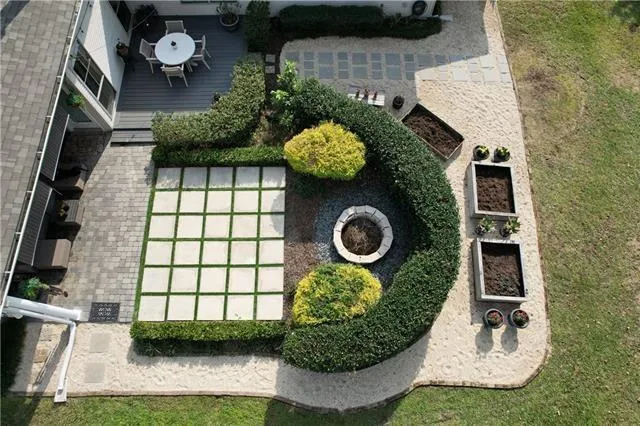 $2,800 | 236 Highland Drive, Mandeville, LA 70471