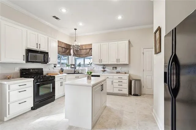 $2,800 | 236 Highland Drive, Mandeville, LA 70471