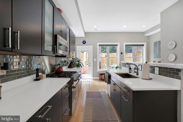 $1,070,000 | 1412 5th Street Northwest, Unit 301, Washington, DC 20001