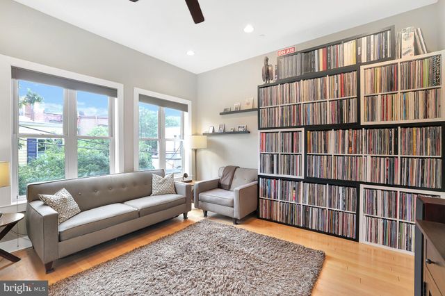 $1,070,000 | 1412 5th Street Northwest, Unit 301, Washington, DC 20001