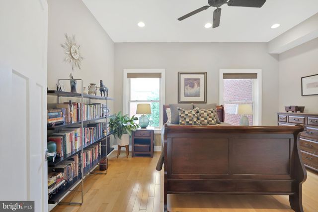 $1,070,000 | 1412 5th Street Northwest, Unit 301, Washington, DC 20001