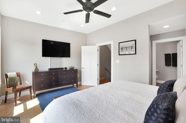 $1,070,000 | 1412 5th Street Northwest, Unit 301, Washington, DC 20001
