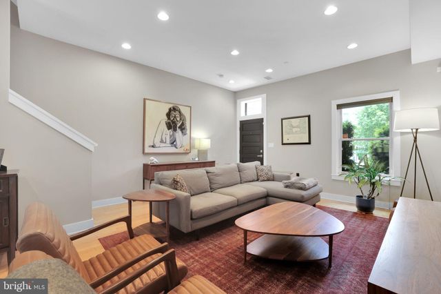 $1,070,000 | 1412 5th Street Northwest, Unit 301, Washington, DC 20001