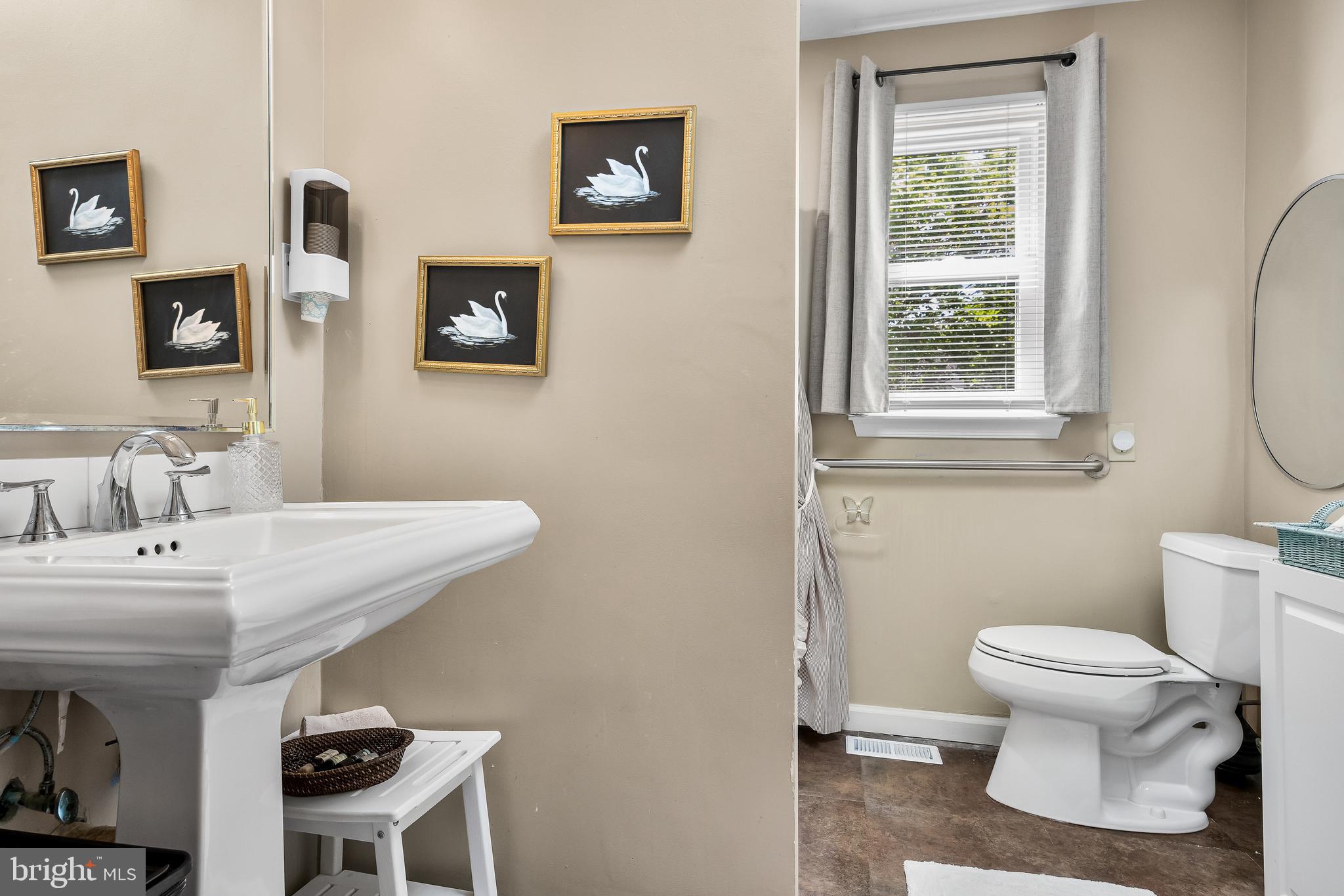 2 Devonshire Road Mount Laurel, NJ 08054 - Photo 24 of 29 Hall Bath