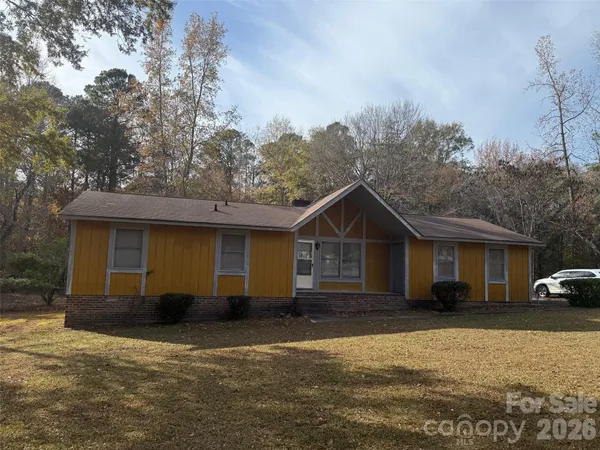 $200,000 | 2908 Woodland Way, Lancaster, SC 29720