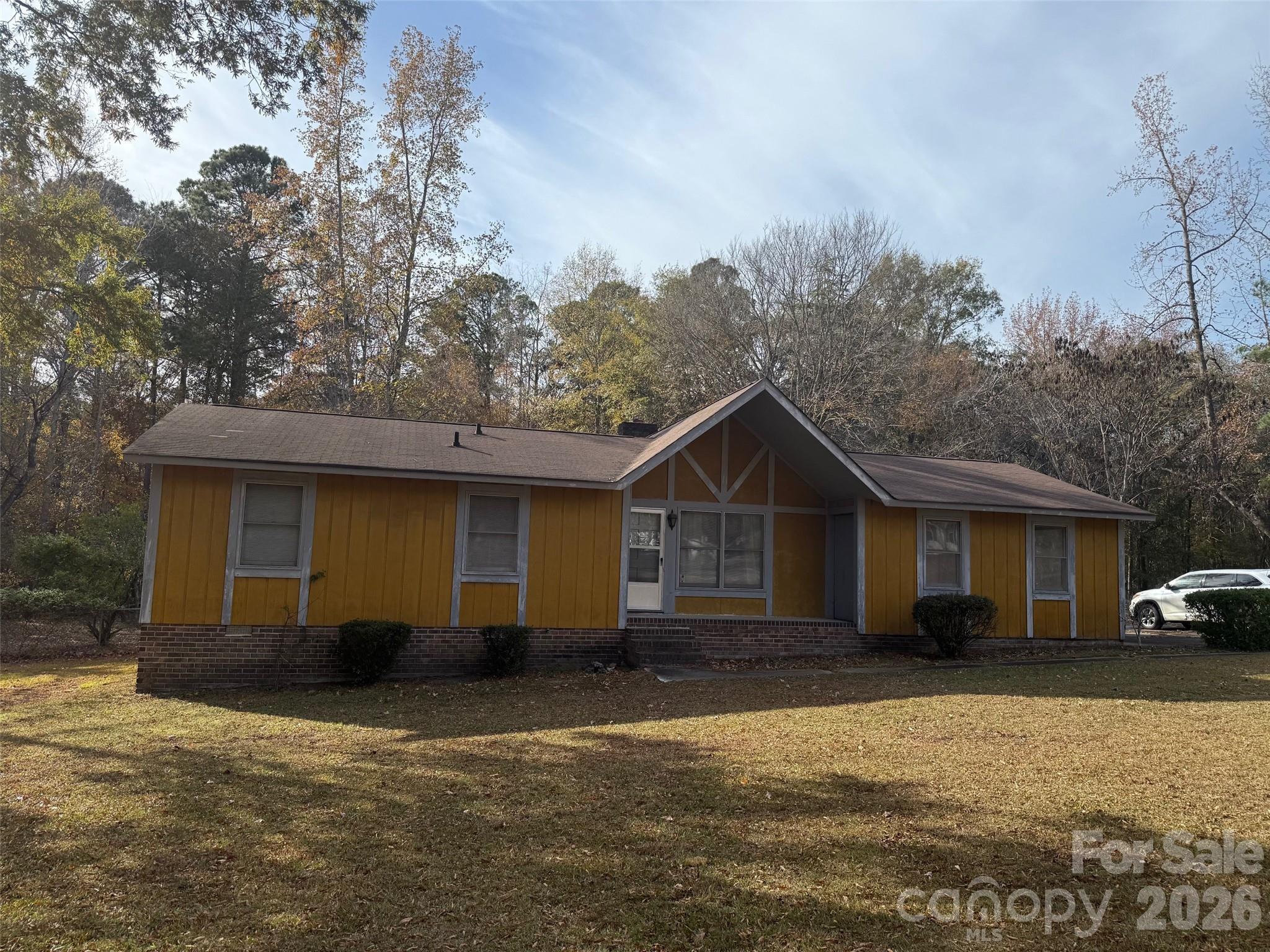 2908 Woodland Way Lancaster, SC 29720 - Photo 1 of 22