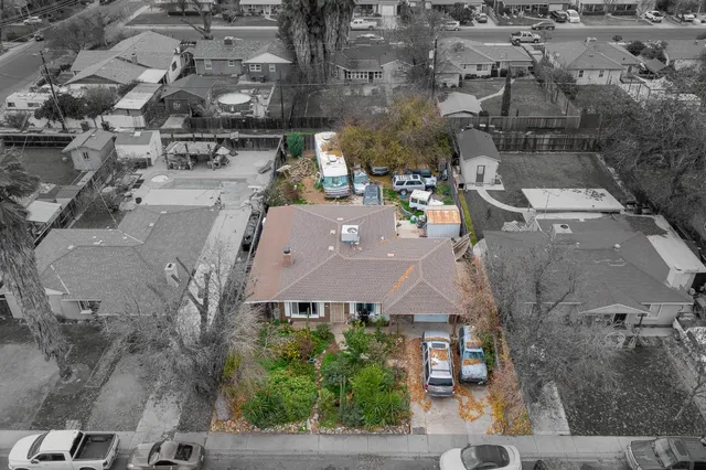 $325,000 | 2309 Haddon Avenue, Modesto, CA 95354