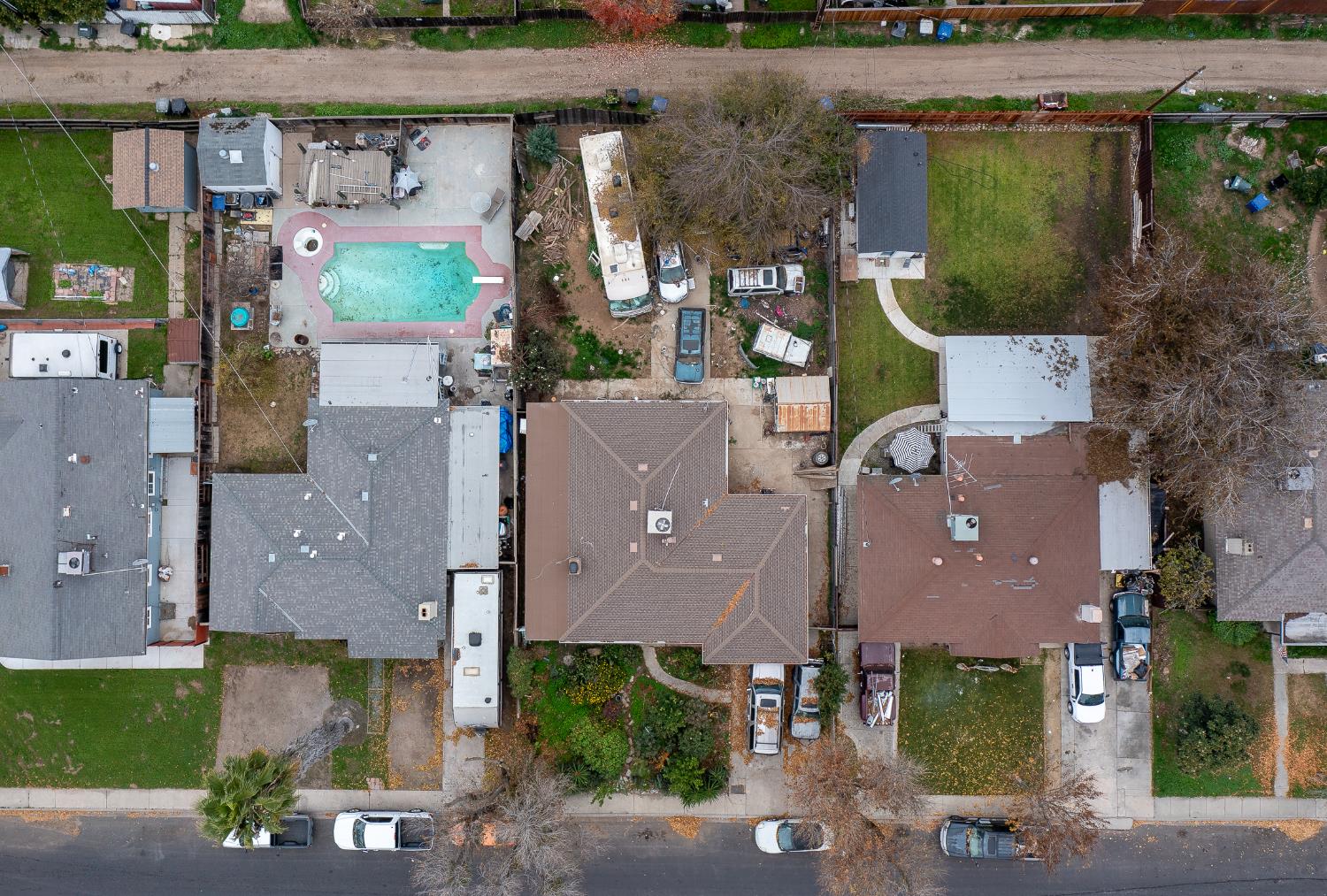 2309 Haddon Avenue Modesto, CA 95354 - Photo 10 of 15 an aerial view of houses with outdoor space
