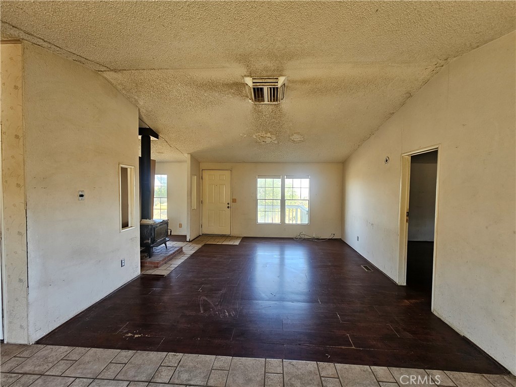 278 Yucca Road Pinon Hills, CA 92372 - Photo 20 of 29