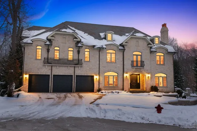 $2,100,000 | 107 Carmela Court, Bloomingdale, IL 60108