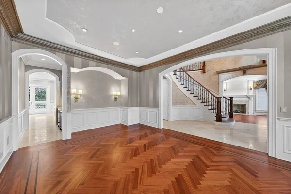 a view of an entryway