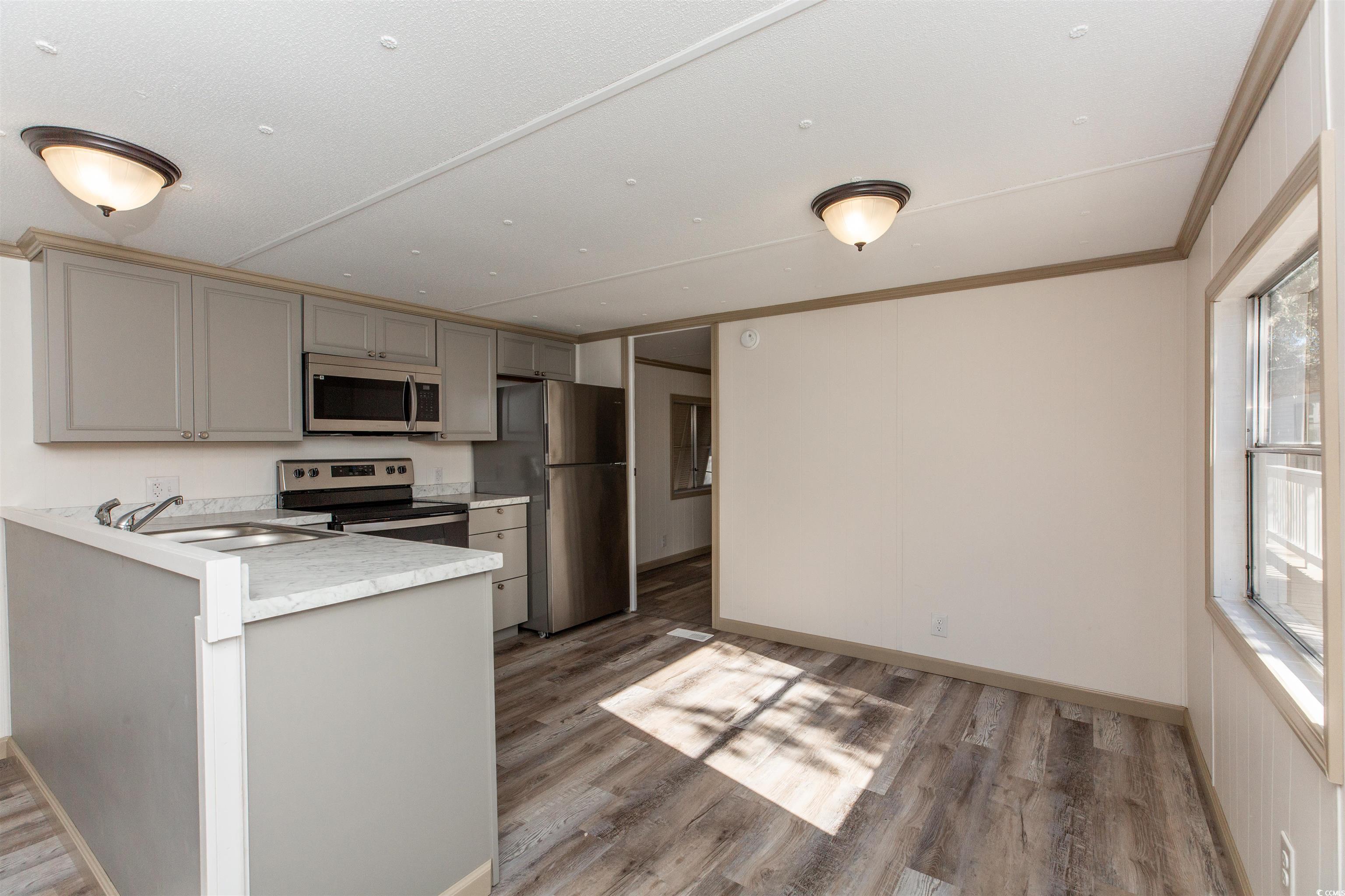 321 Yucca Circle Murrells Inlet, SC 29576 - Photo 15 of 27 Gallery Image 15