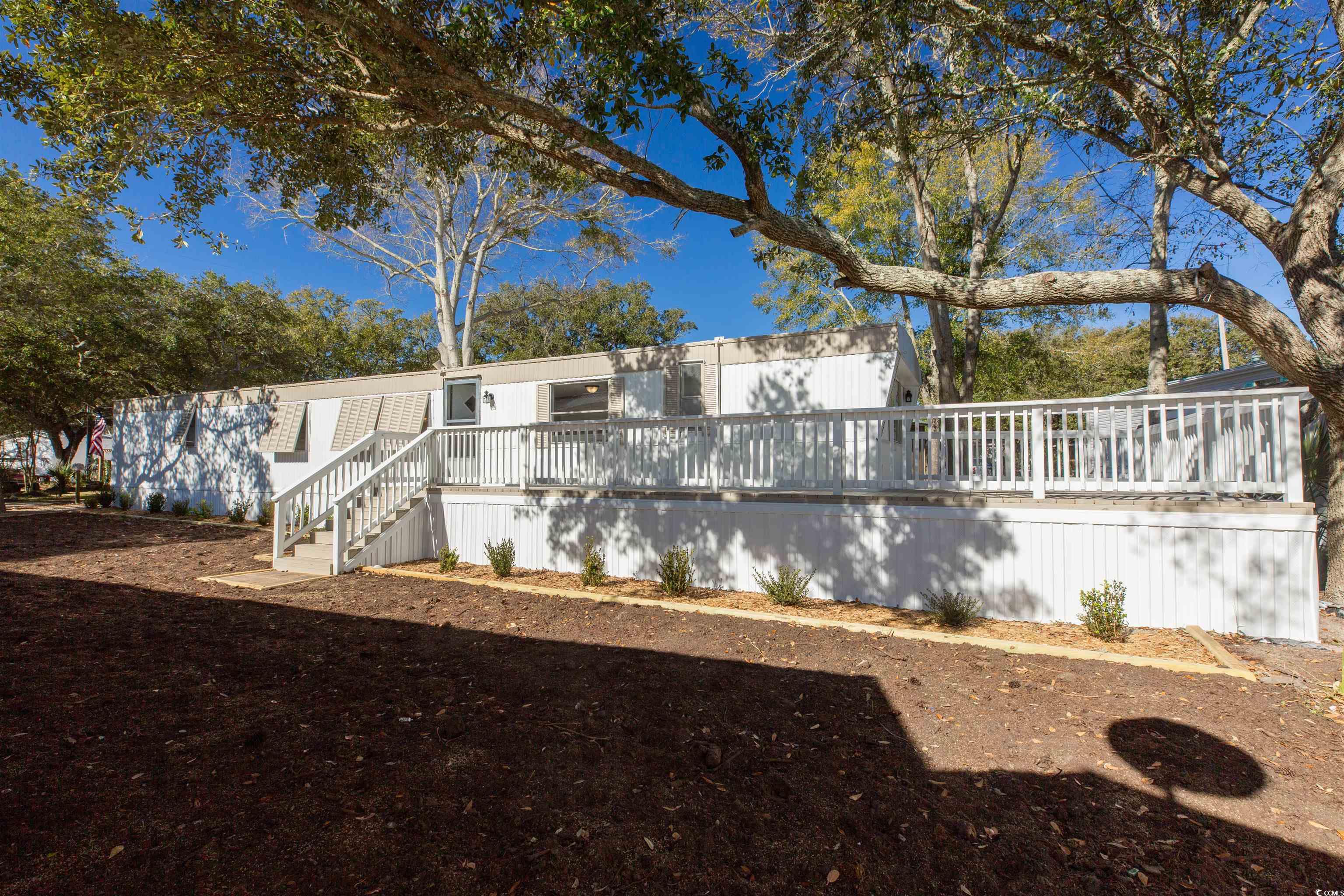321 Yucca Circle Murrells Inlet, SC 29576 - Photo 2 of 27 Gallery Image 2