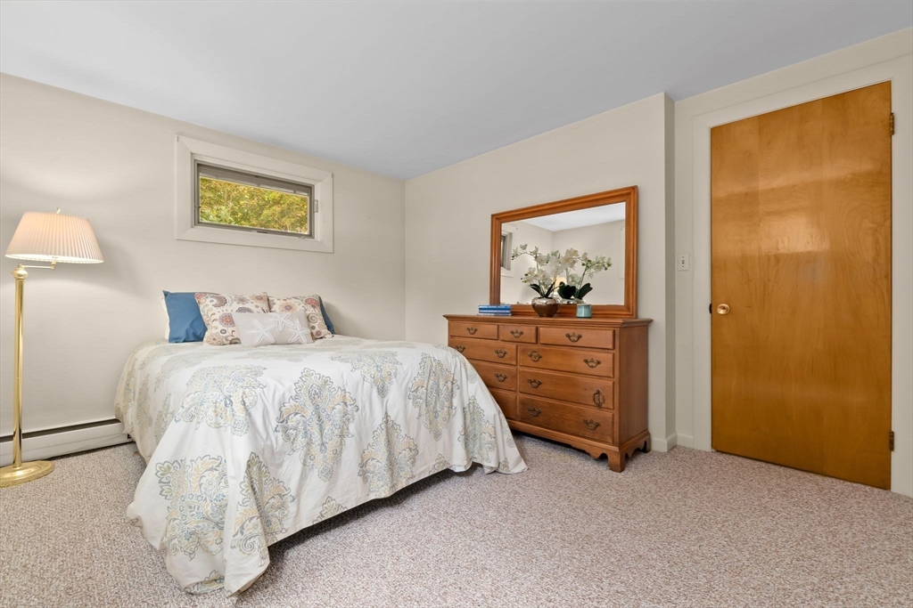 21 Michael Road Beverly, MA 01915 - Photo 18 of 36