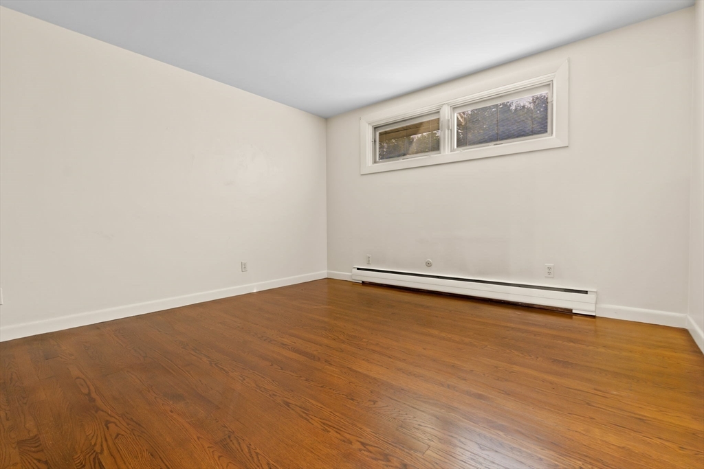 21 Michael Road Beverly, MA 01915 - Photo 20 of 36