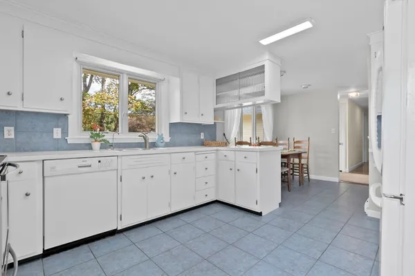 $875,000 | 21 Michael Road, Beverly, MA 01915