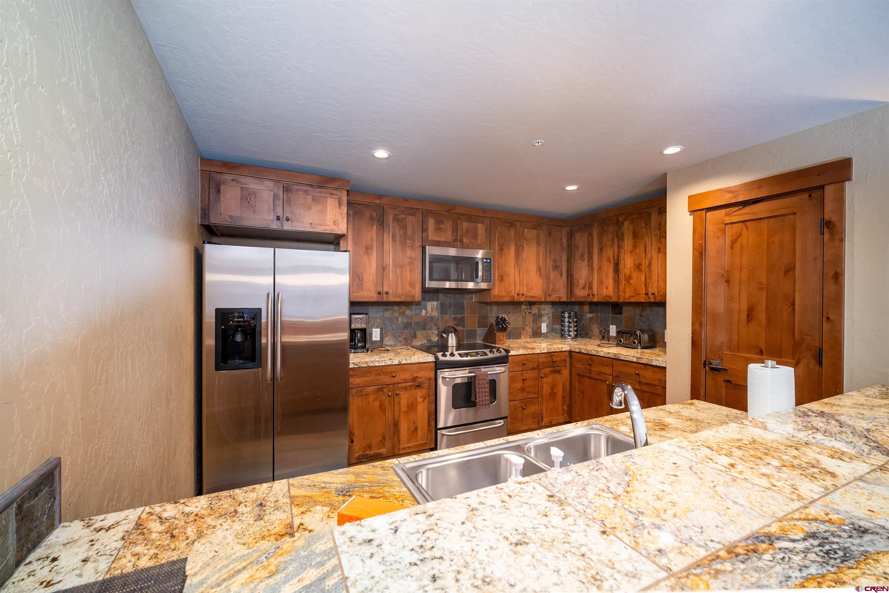 24 Sheol Street, Unit 404 Durango, CO 81301 - Photo 12 of 40 Gallery Image 12