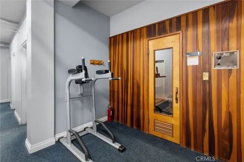 $628,000 | 6752 Hillpark Drive, Unit 202, Los Angeles, CA 90068