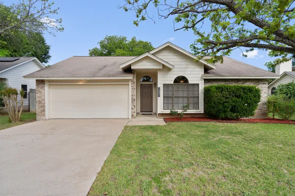 $365,000 | 1401 Plum Creek Road, Cedar Park, TX 78613
