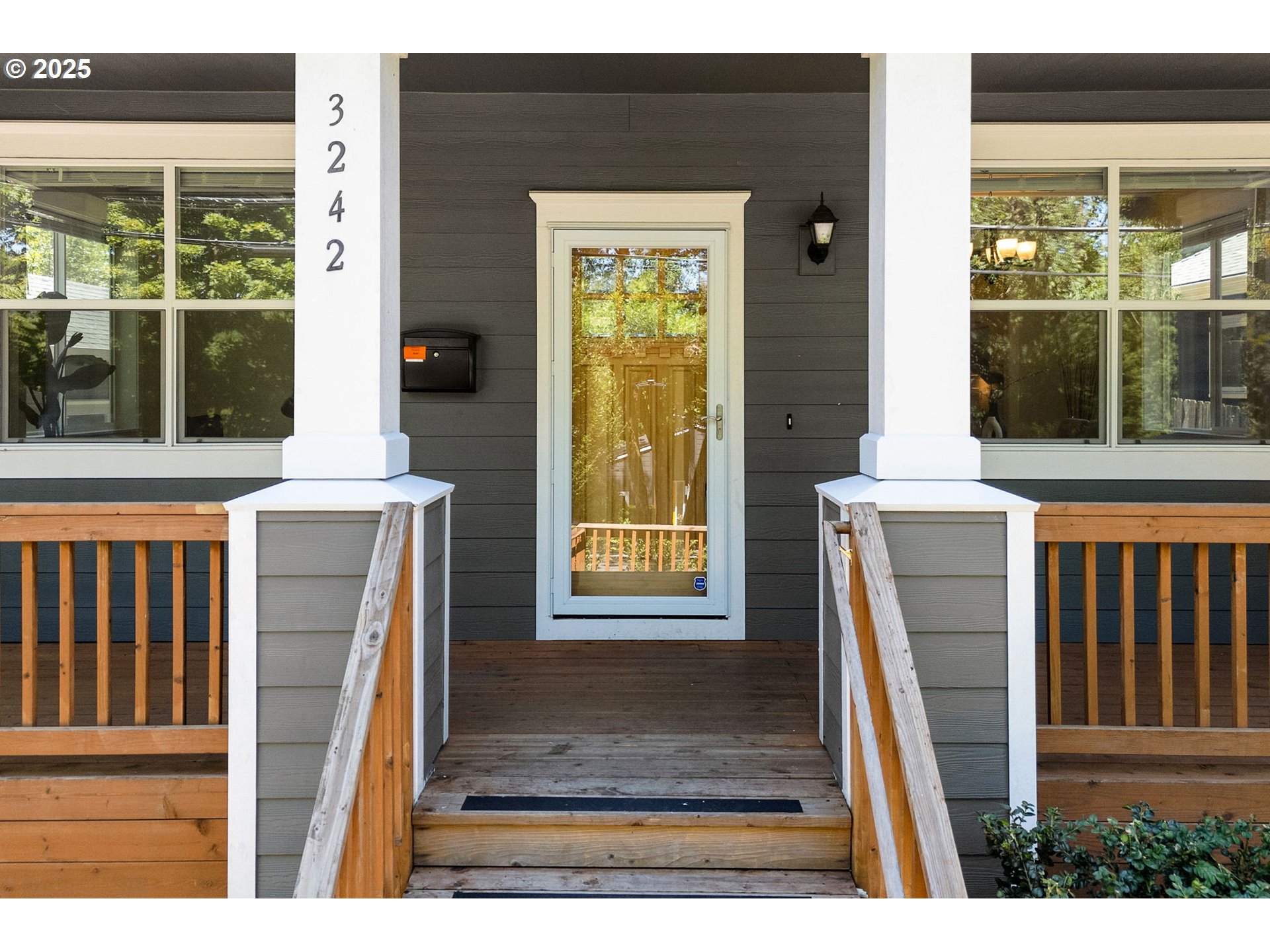 3242 Southwest Vermont Street Portland, OR 97219 - Photo 3 of 38 Porch