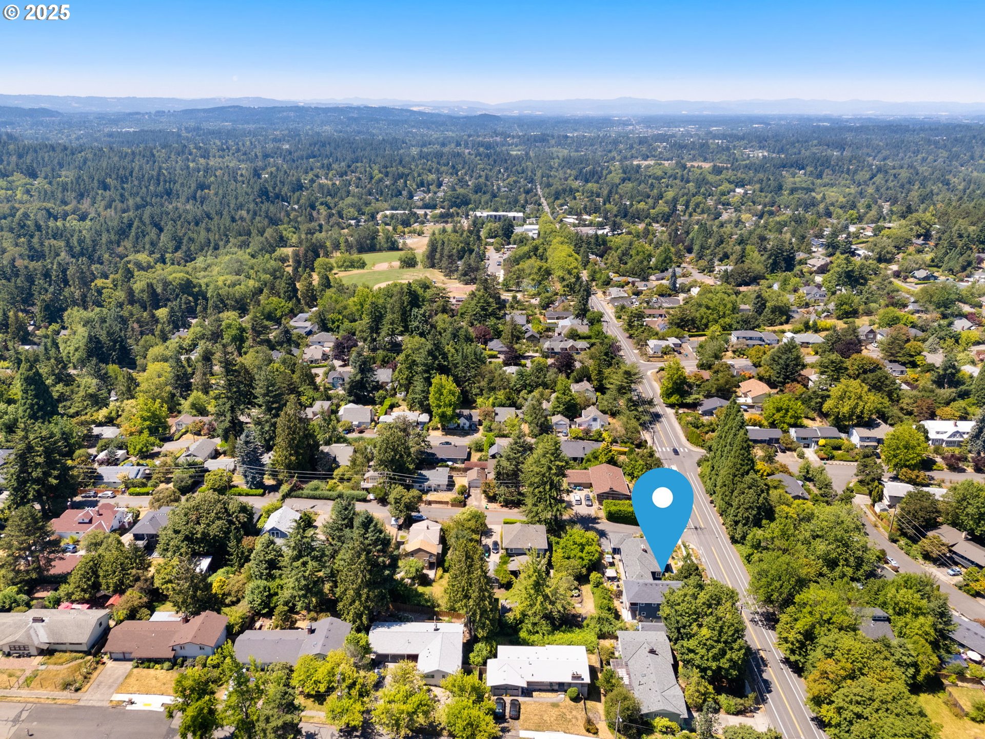 3242 Southwest Vermont Street Portland, OR 97219 - Photo 34 of 38 Drone View/UAV