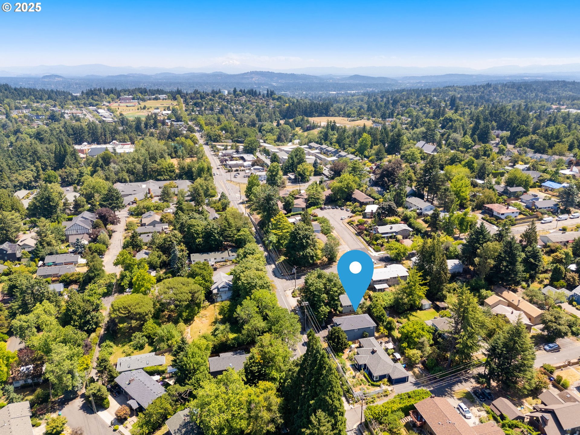 3242 Southwest Vermont Street Portland, OR 97219 - Photo 36 of 38 Drone View/UAV