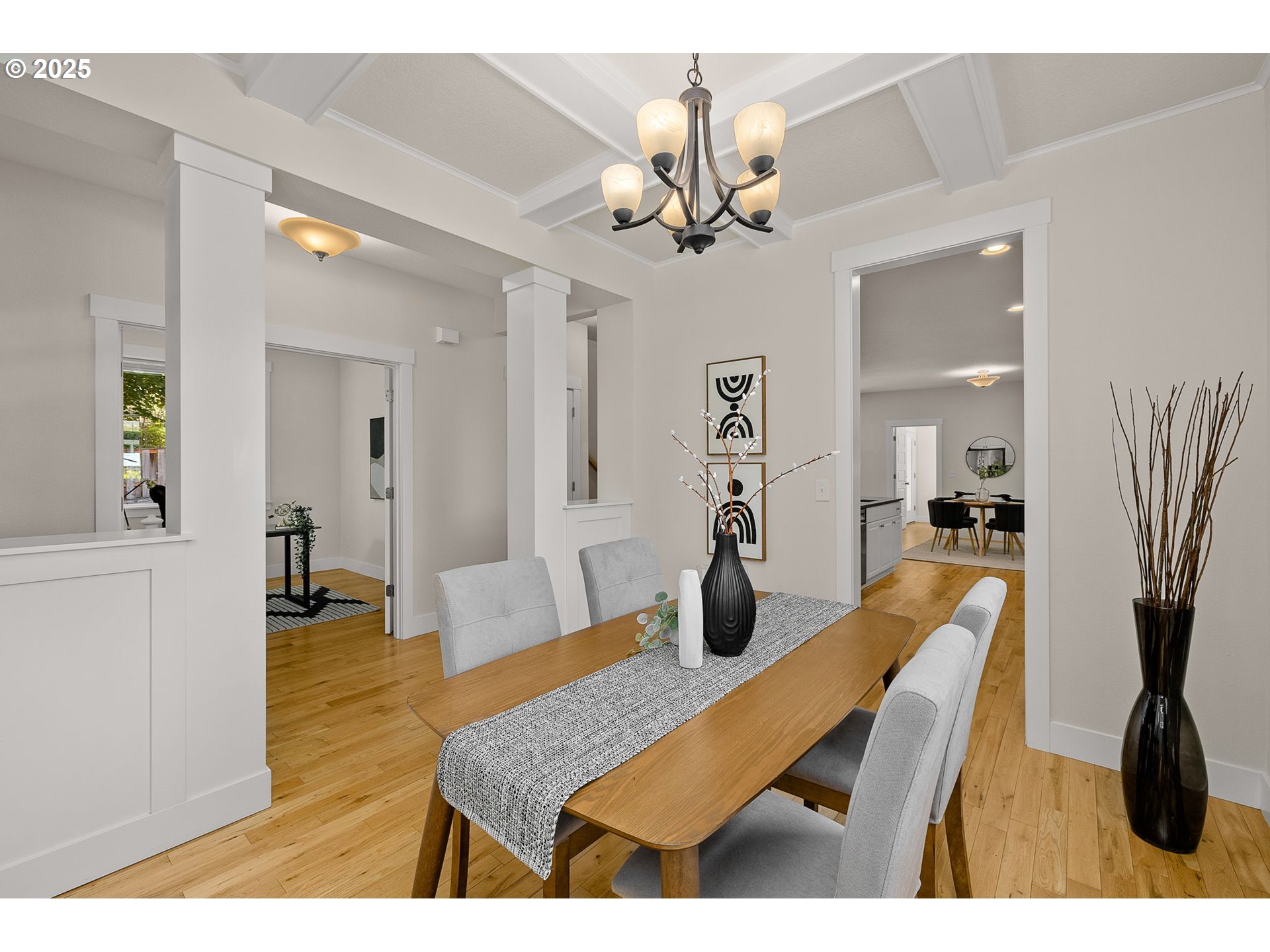 3242 Southwest Vermont Street Portland, OR 97219 - Photo 5 of 38 Dining Room
