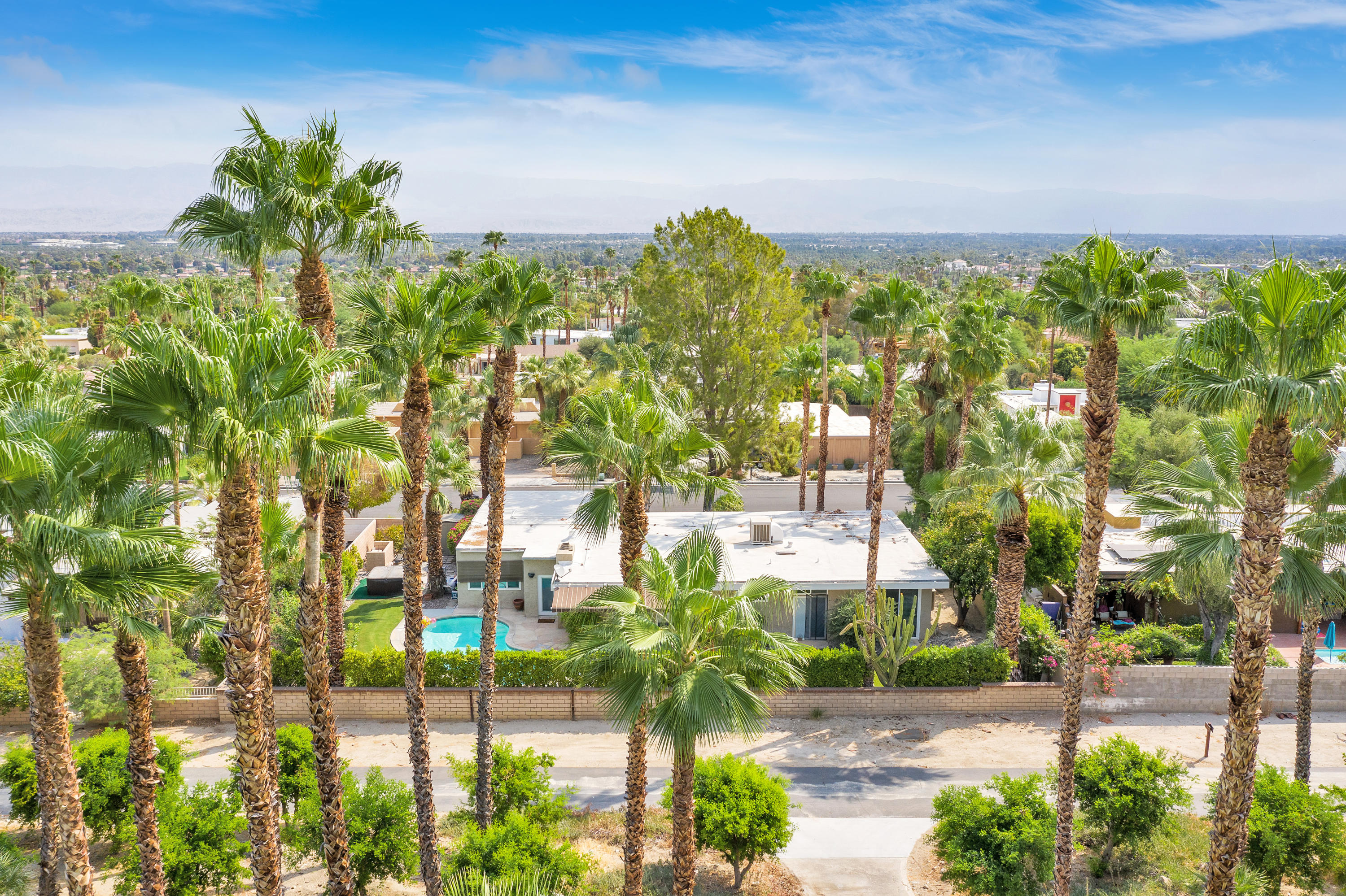 71355 Halgar Road Rancho Mirage, CA 92270 - Photo 7 of 37 Photo-9