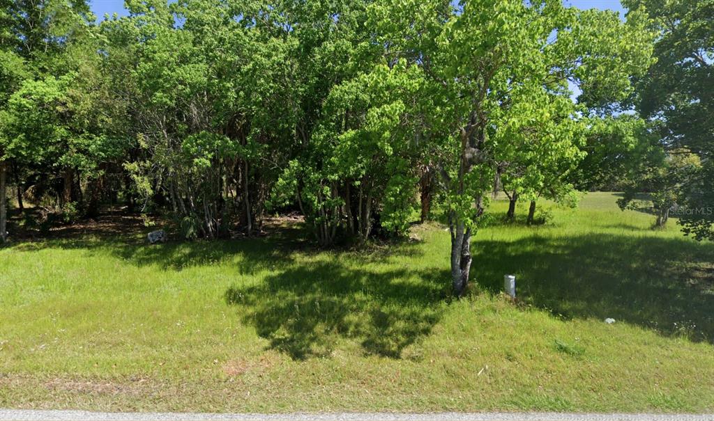 8149 Gulf Way Hudson, FL 34667 - Photo 2 of 12