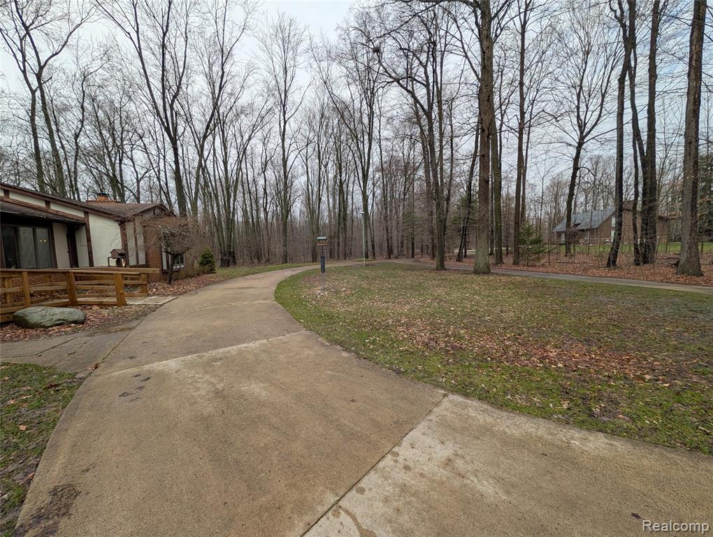 9345 Weber Road Columbus, MI 48063 - Photo 5 of 29
