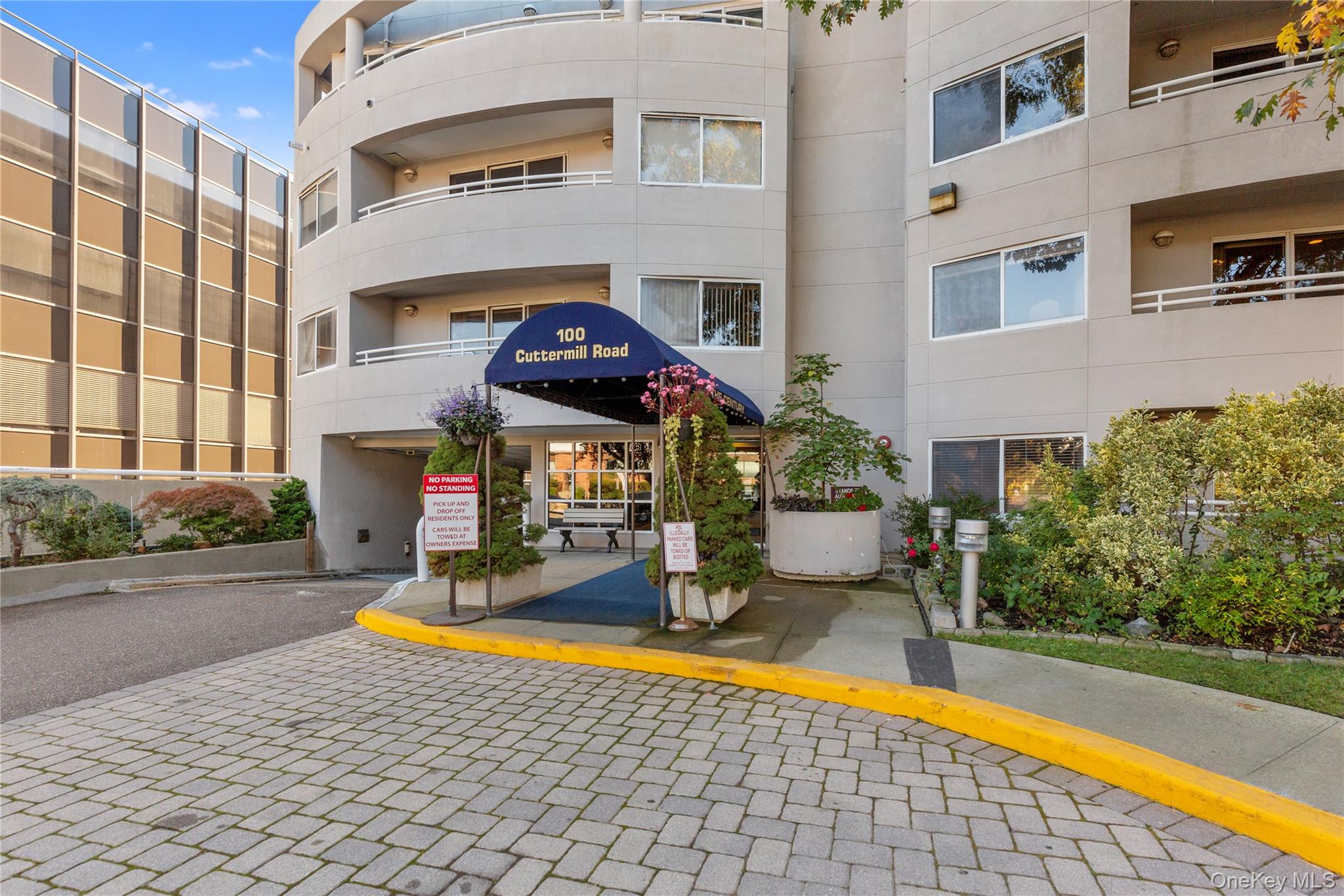 a building view with a outdoor space