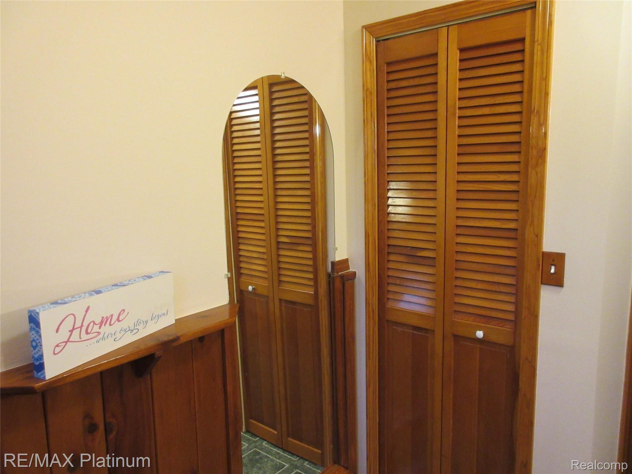 9233 Lee Road Brighton, MI 48116 - Photo 15 of 35 2020-03-27 06.15