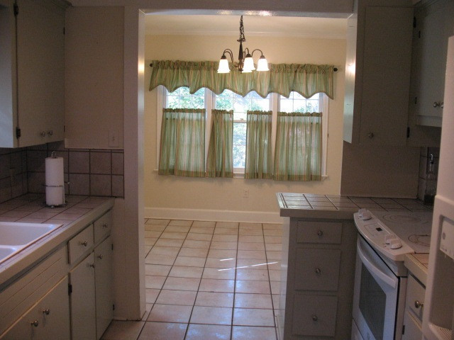 1006 Meadowbrook Road Jackson, MS 39206 - Photo 12 of 35 Photo 12
