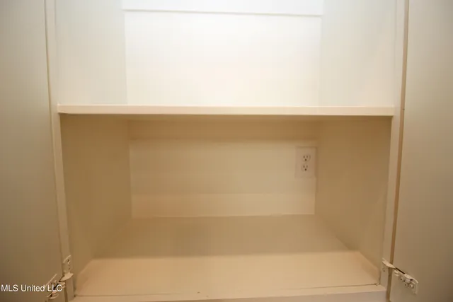 $355,500 | 204 Wethersfield Drive, Florence, MS 39073