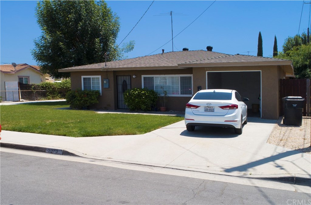 5582 Newman Street Cypress, CA 90630 - Photo 3 of 16