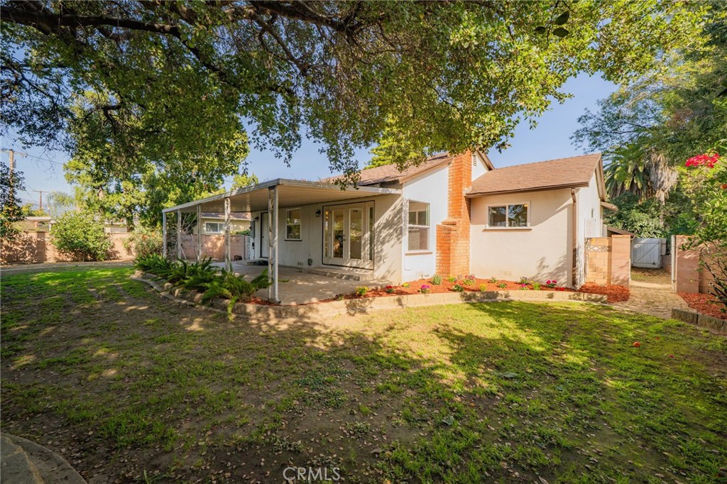 523 Larkin Drive Covina, CA 91722 - Photo 27 of 36 Large backyard