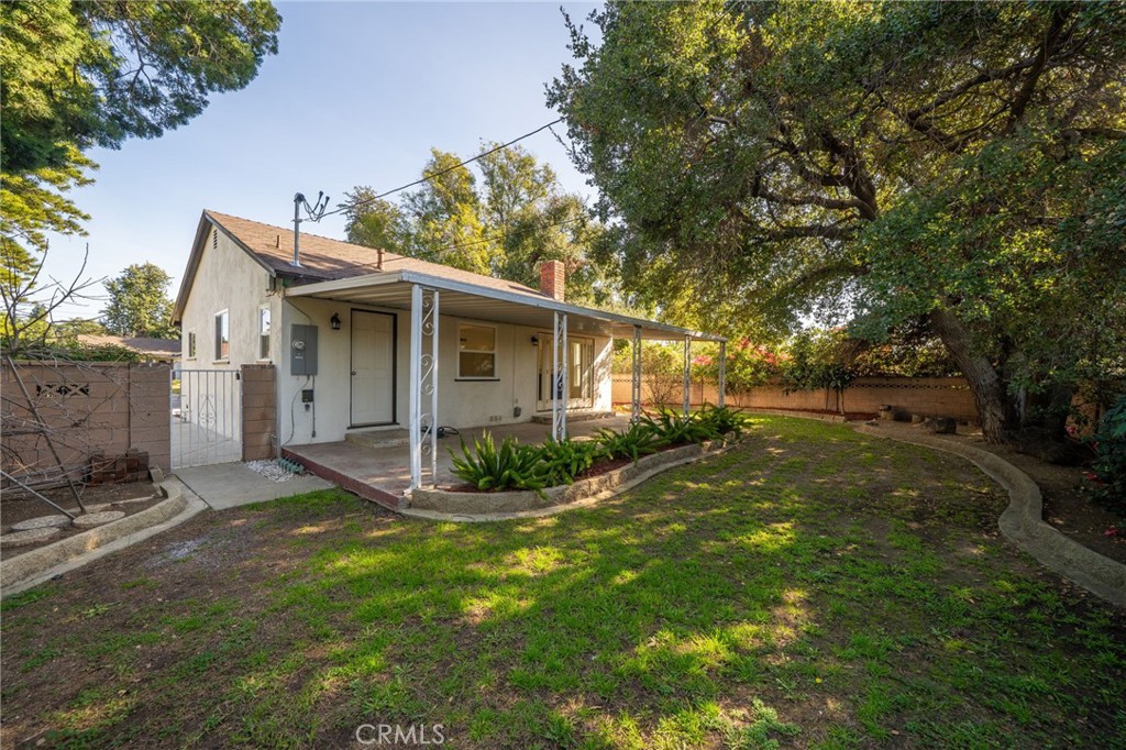 523 Larkin Drive Covina, CA 91722 - Photo 28 of 36 Large backyard 2